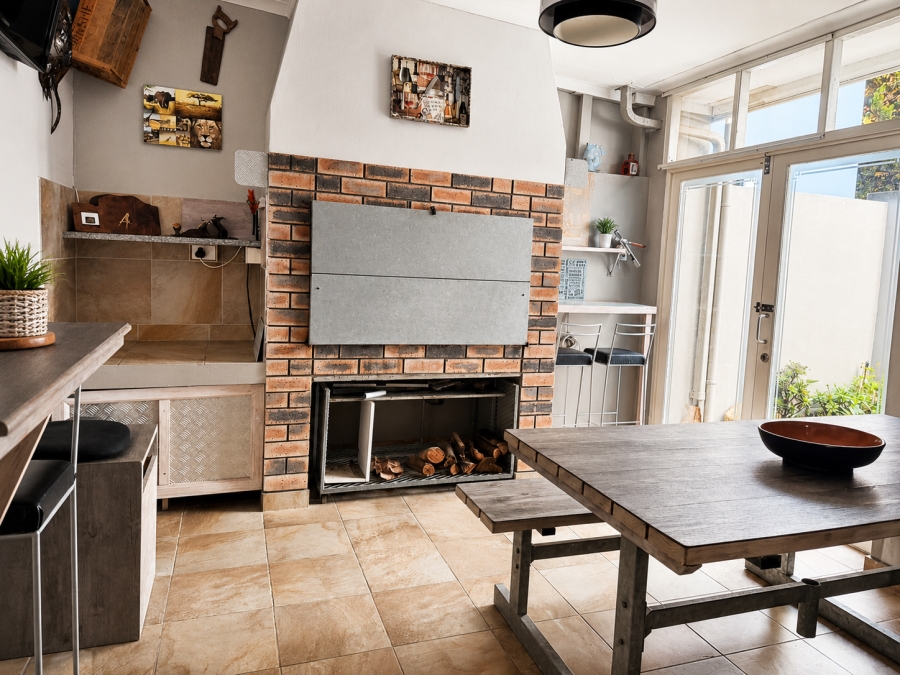 To Let 3 Bedroom Property for Rent in Burgundy Estate Western Cape